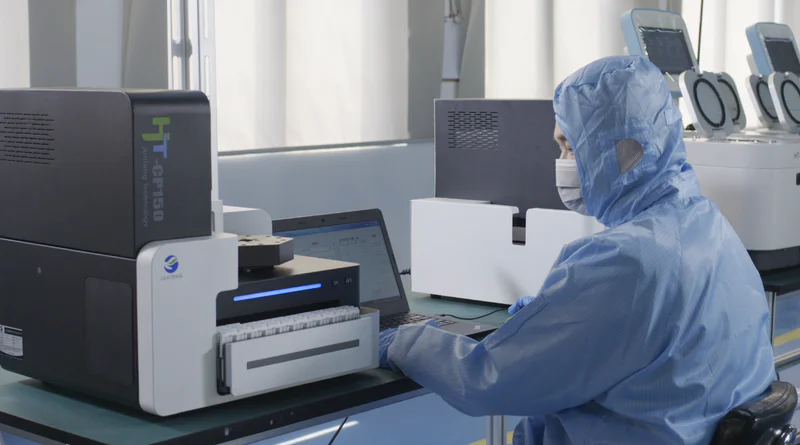 Lab information system data linked to physical cassette identification